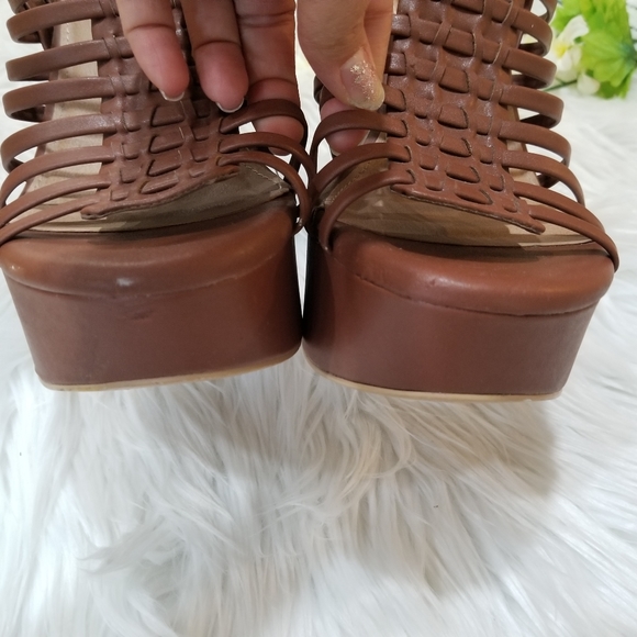 COPY - TORRID Platform Sandals With Strap Camel Color SIZE 8W. - Picture 6 of 17